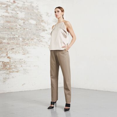 Pantalon de samouraï en cuir végétalien