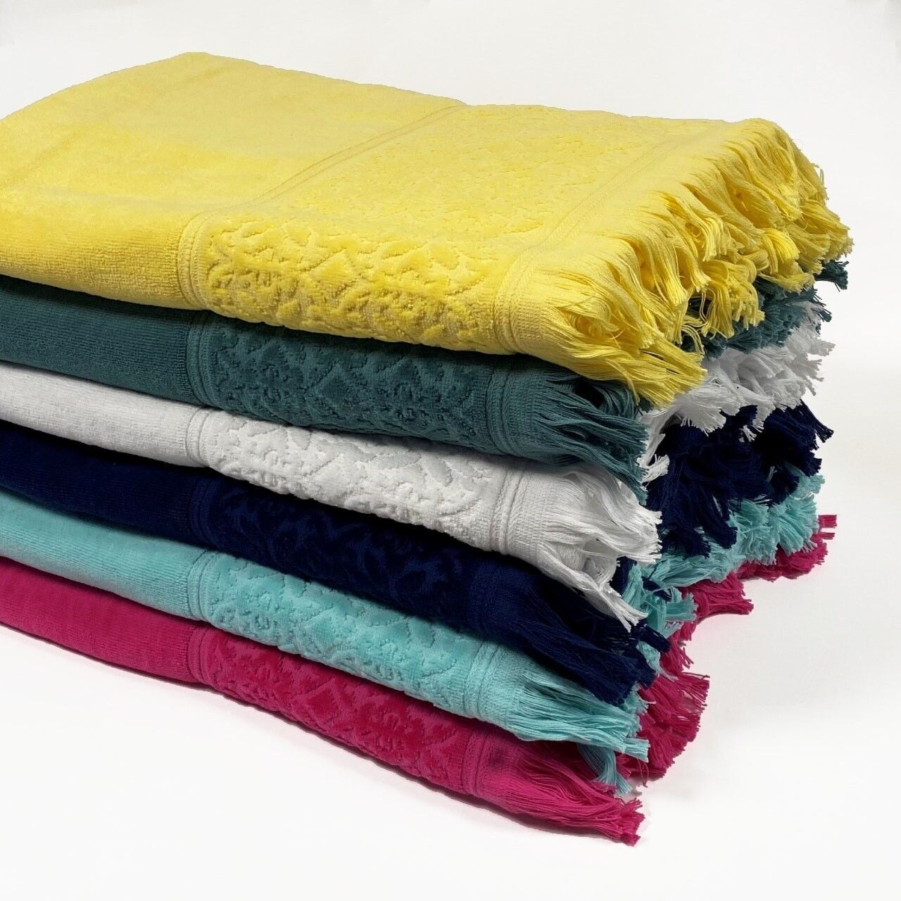 Asciugamano da bagno romantico in spugna di velluto tinta unita