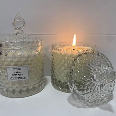 BONBONNIERE WILD BERRIES SCENTED CANDLE 200 G OF 100% VEGETABLE SOYA WAX.