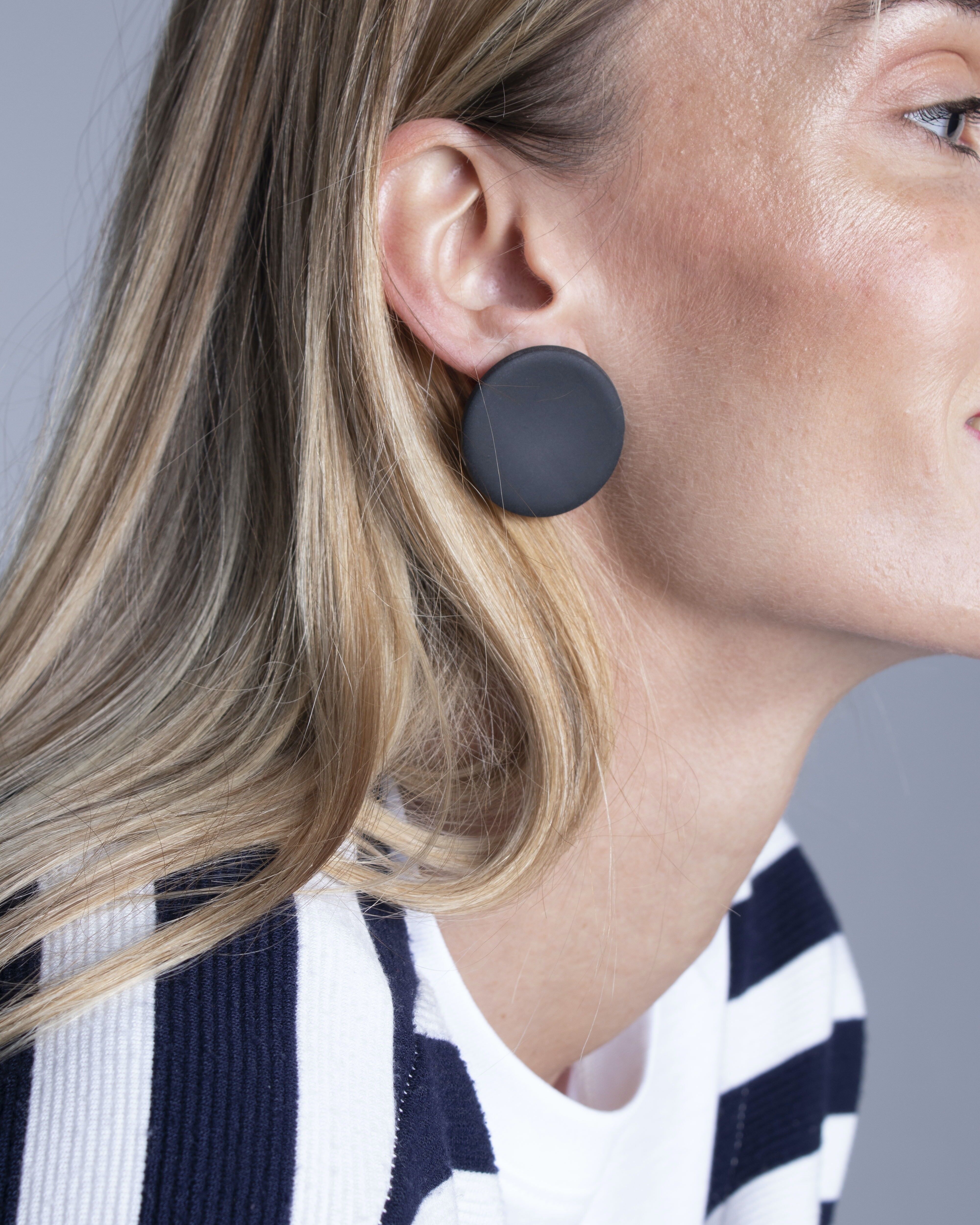 BOUCLES D'OREILLES MINI ENERGY NOIRES