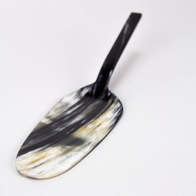 Carambola pie shovel