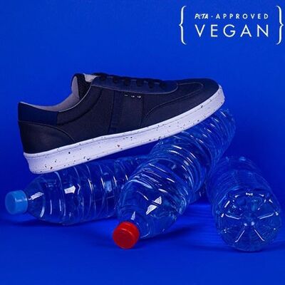 Zapatilla VIVACE negra y azul reciclada y vegana