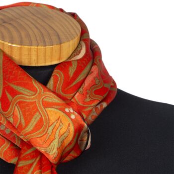 Foulard Kabuki en satin de soie 6