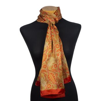 Foulard tulipes en satin de soie 3