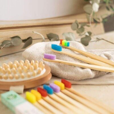 Confezione da 10 spazzolini morbidi in bambù per bambini