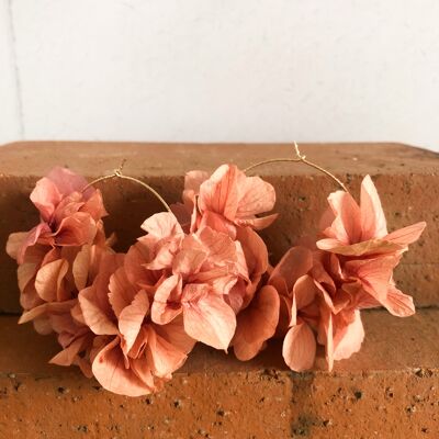 Boucles d'Oreilles Créoles en Or et Fleurs Séchées Rose tendre Idée Cadeau Femme printemps été mariée
