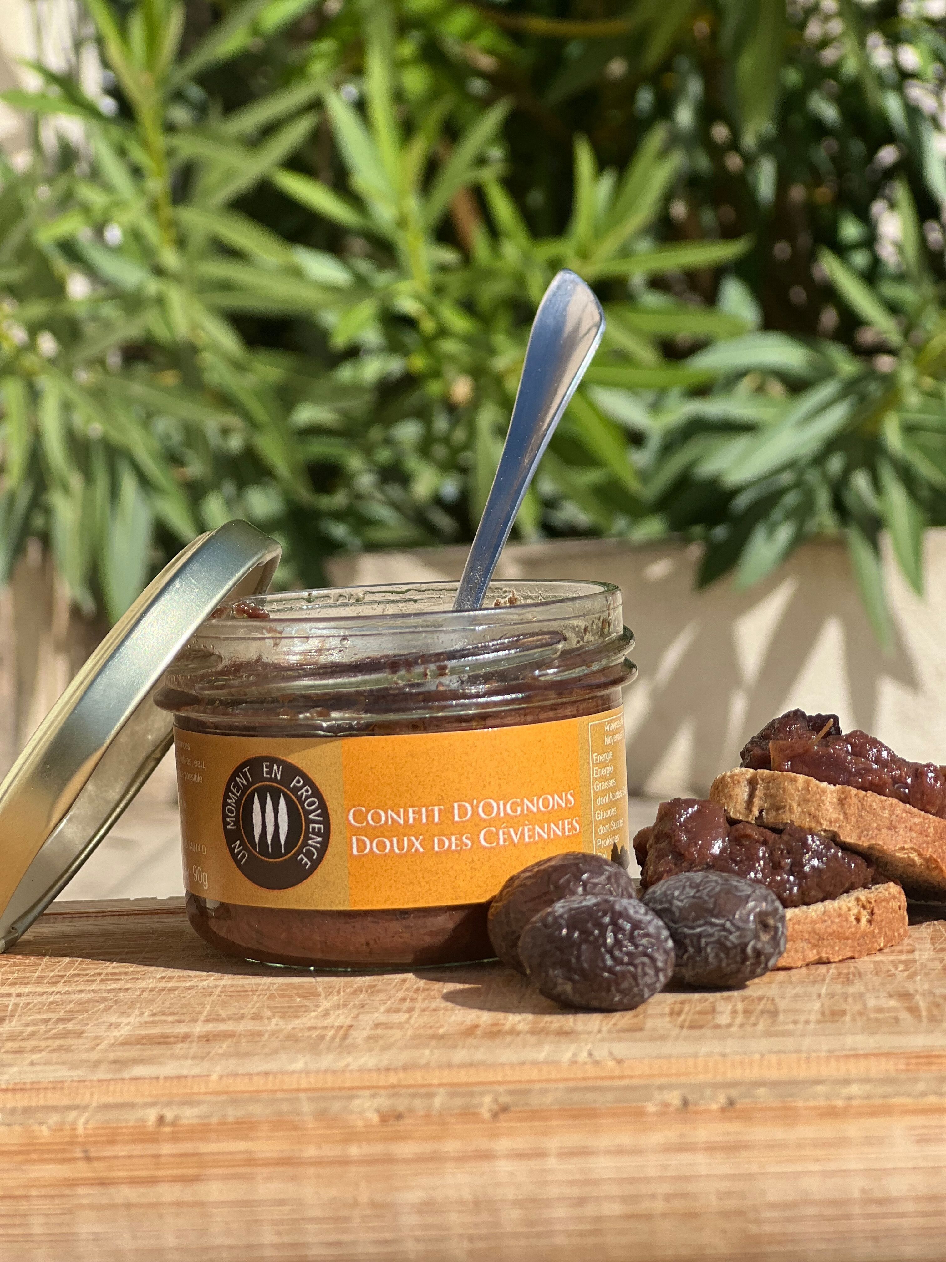 Süßes Zwiebelconfit aus den Cevennen AOP: Die Eleganz der Aromen in 90g 🎉✨