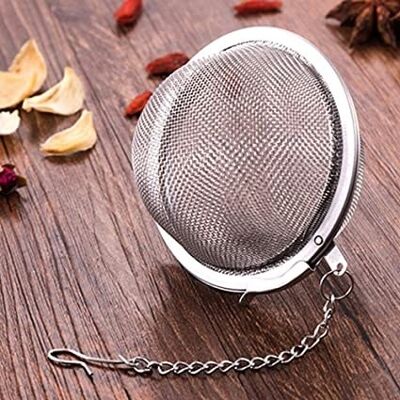 Stainless steel tea infuser with chain