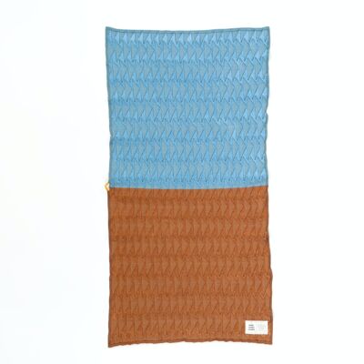 Forest Bath Towel in Cocoa Teal
65 x 130 cm
