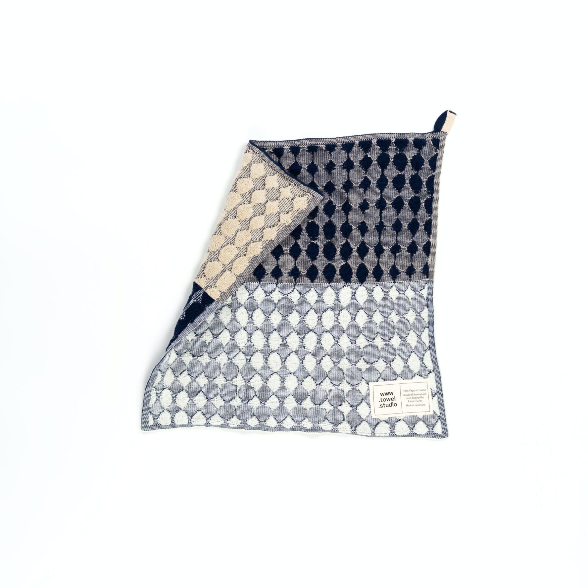 Pond Guest Towel in Sandy Beige
45 x 45 cm