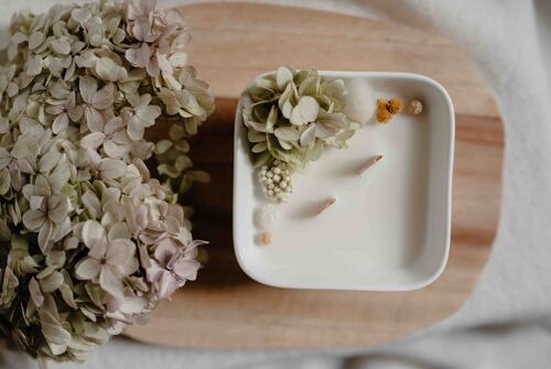 Bougie fleurie naturelle parfumée au Néroli & Yuzu