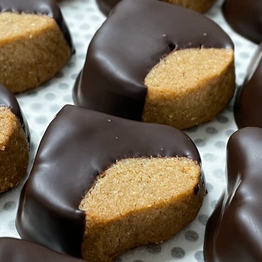 Frollini alle castagne senza glutine + cioccolato fondente 70%.