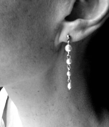 SASHA- Perles d'oreilles pendantes nacrées blanches- bijou mariage, bohème et chic. 4