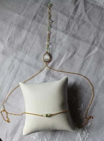 Collier de dos mariage- chaîne perlée vert céladon- collier de dos nu mariée bohème. 7