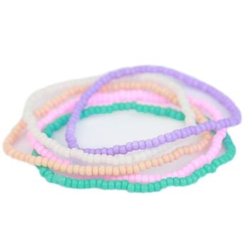 Lot de bracelets en perles pastel 1