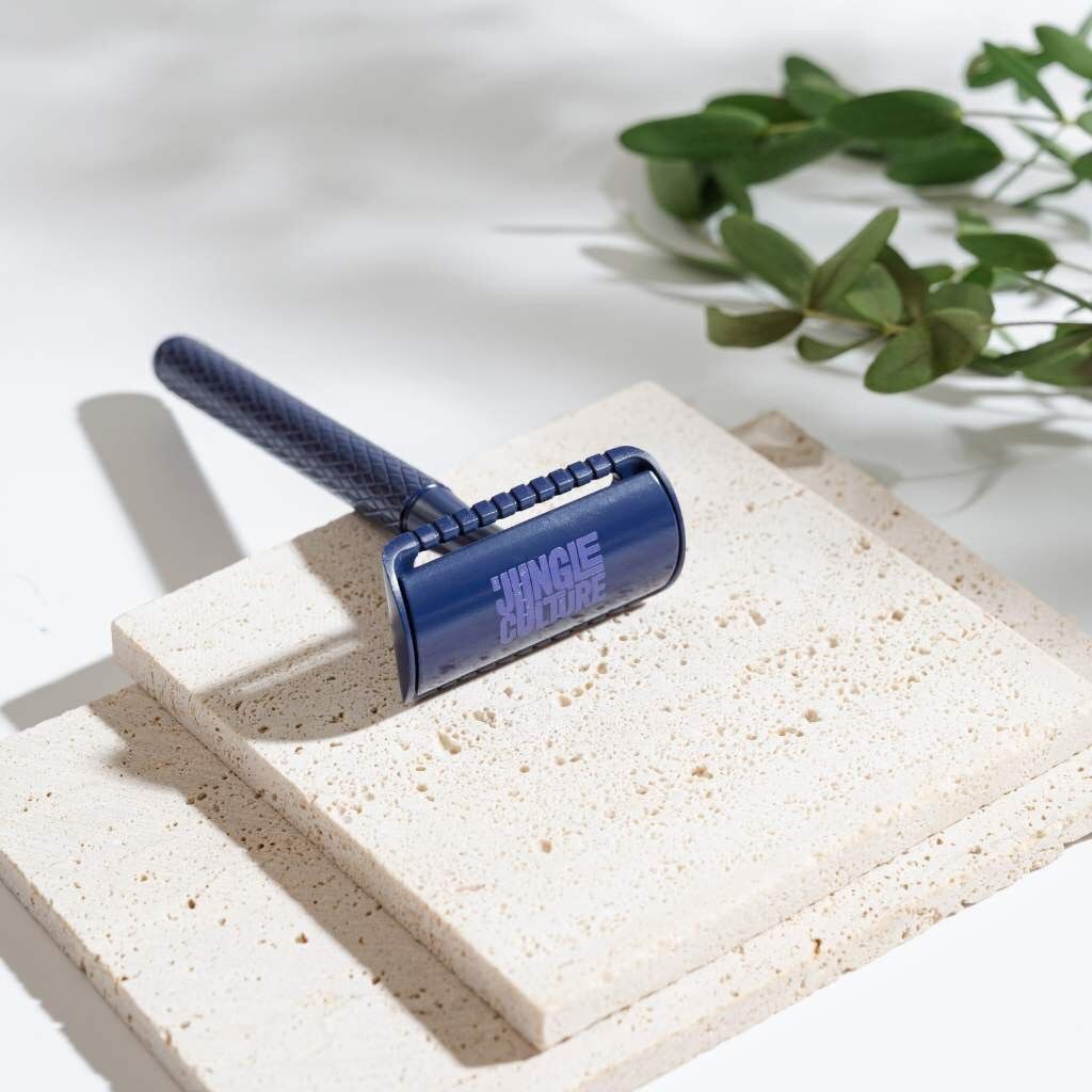 Safety Razors - Metal Reusable Razor - Includes 10x Razor Blades