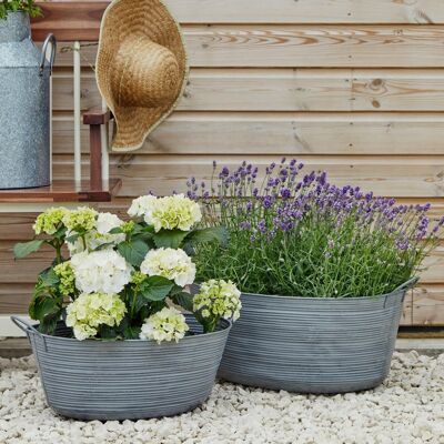 Outdoor Matlock Oval Planter