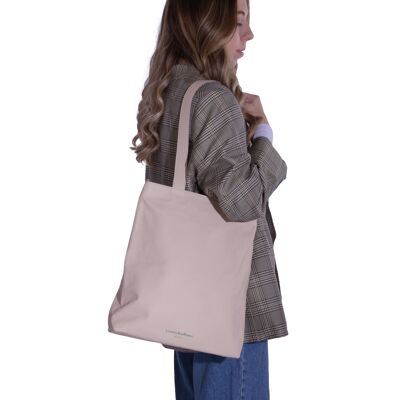 Shopping bag in beige tapioca natural leather
