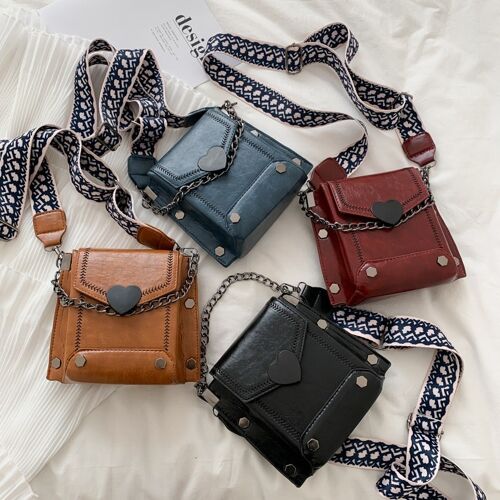 Classic Casual Anti-Stress Soft One Shoulder Square Bag