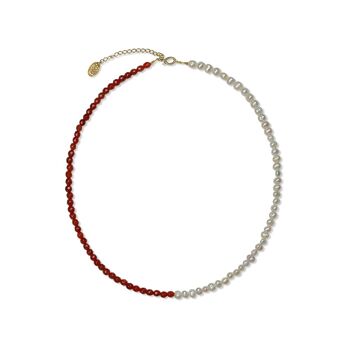 Collier CO88 avec pierres à facettes rouges et perles blanches IPG