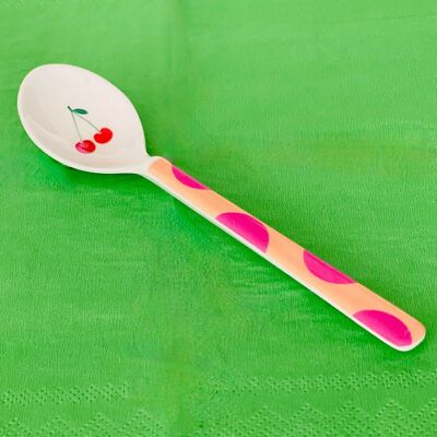 Small spoonful of melamine dot pink
