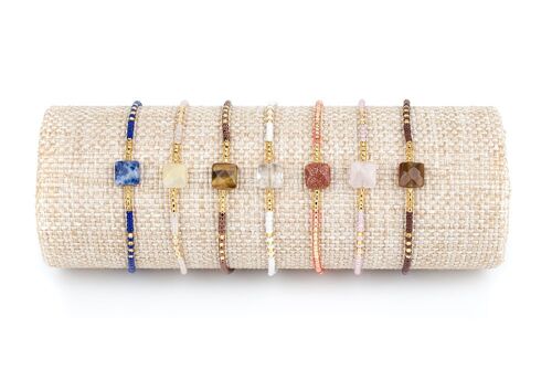 Bracelets pierre minerale carré et perles japonaises.