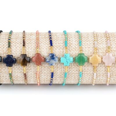 Bracelets pierre minerale croix et perles japonaises .
