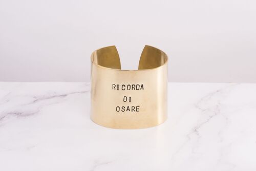 BRACCIALE XL RIGIDO, REALIZZATO A MANO IN OTTONE, CON INCISIONE PERSONALIZZATA