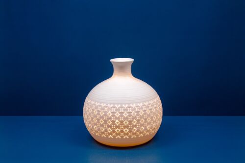 Porcelain Table Lamp in an Oriental style vase design | Contemporary & Oriental style | Night Light | Hand Carved | Matte Finish in White