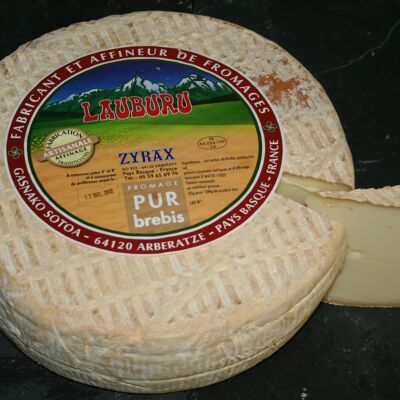 Tomme of pure artisanal sheep from the Basque Country matured for 12 months - LAUBURU-ZYRAX