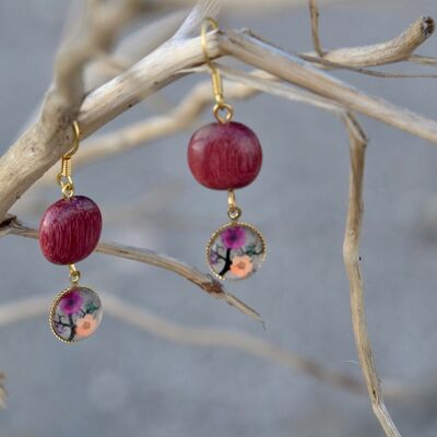 Lili wood and gold earrings