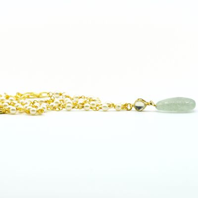 Aventurine stone women's pendant, pearl chain.   Fashion.   Golden.   Imitation jewelry.   Spring.  	handmade.   Weddings, guests.