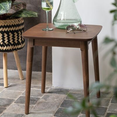 BROWN WOOD SQUARE NESTING TABLE
