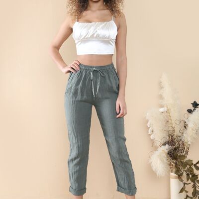 Comfortable linen trousers with drawstring