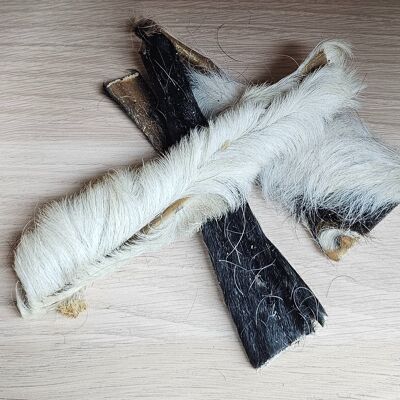 Spirit of Wild Chews Beef scalp with fur 200g