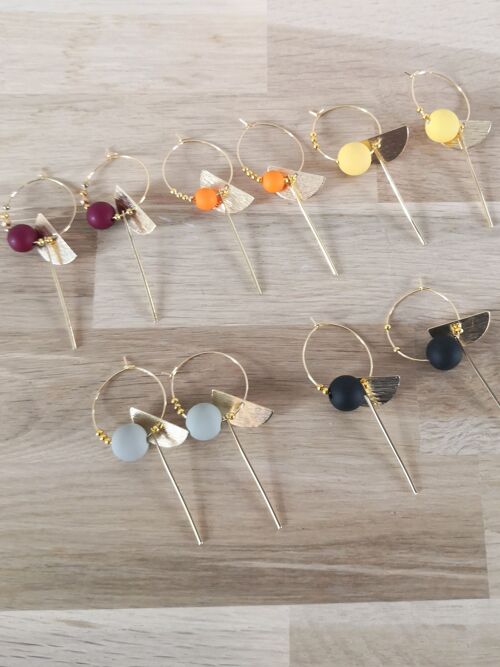 Boucles Kiki . Esprit graphique inspiré des années 30. Créoles colorées. kit bijoux de rentrée automne (lot de 4 paires)