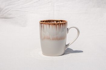 Tasse en forme de U en porcelaine faite à la main - 250 ml 3