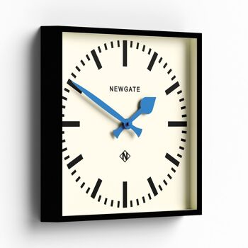 Horloge murale - Classique & Moderne - Number Five Aiguilles Bleues 2