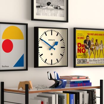 Horloge murale - Classique & Moderne - Number Five Aiguilles Bleues 3