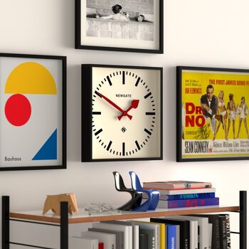 Horloge murale - Classique & Moderne - Number Five Aiguilles Rouges 3