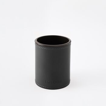 Porte-stylo Orfeo en cuir reconstitué noir - cm 7,8x7,8 H.9,5 - Design rond et coutures faites à la main 1