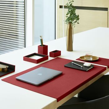 Ensemble de bureau Atena en cuir véritable rouge Ferrari - comprenant un plateau de valet, un porte-stylo, un bac à papier et un porte-cartes de visite 5