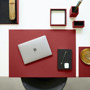 Ensemble de bureau Atena en cuir véritable rouge Ferrari - comprenant un plateau de valet, un porte-stylo, un bac à papier et un porte-cartes de visite 7