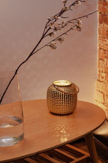 Lampe de table en porcelaine au design de lanterne dorée | Style contemporain & oriental | Veilleuse | Sculpté à la main | Finition émaillée en or 3
