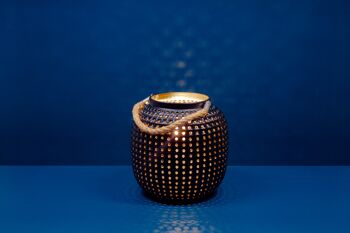 Lampe de table en porcelaine au design de lanterne noire | Style contemporain & oriental | Veilleuse | Finition mate sculptée à la main en noir 1