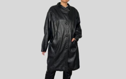 BLACK LEATHER OVERCOAT