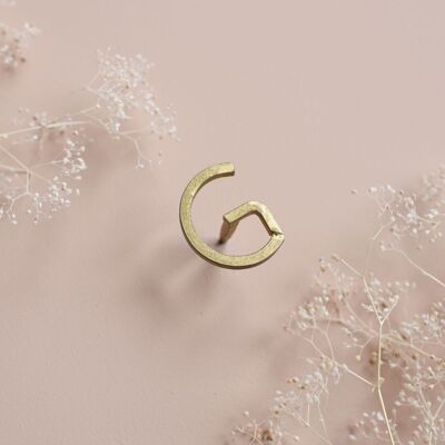 Letter G nail - golden brass