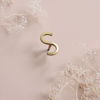 Letter S nail - golden brass