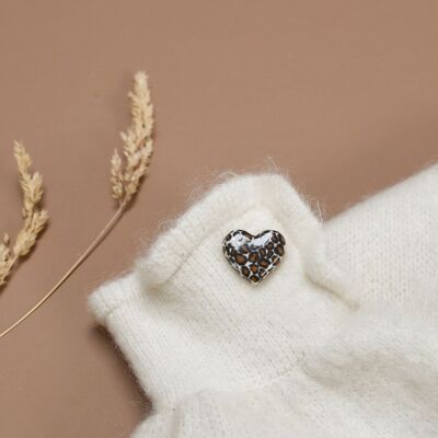 Spilla a forma di cuore con leopardo marrone e nero - Porcellana
