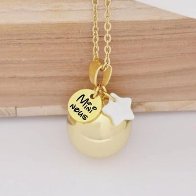 Bola de grossesse Or médaille personnalisé avec breloque nacré naturel blanc à message "Mini nous" Bijoux Femme, Cadeau Maman enceinte